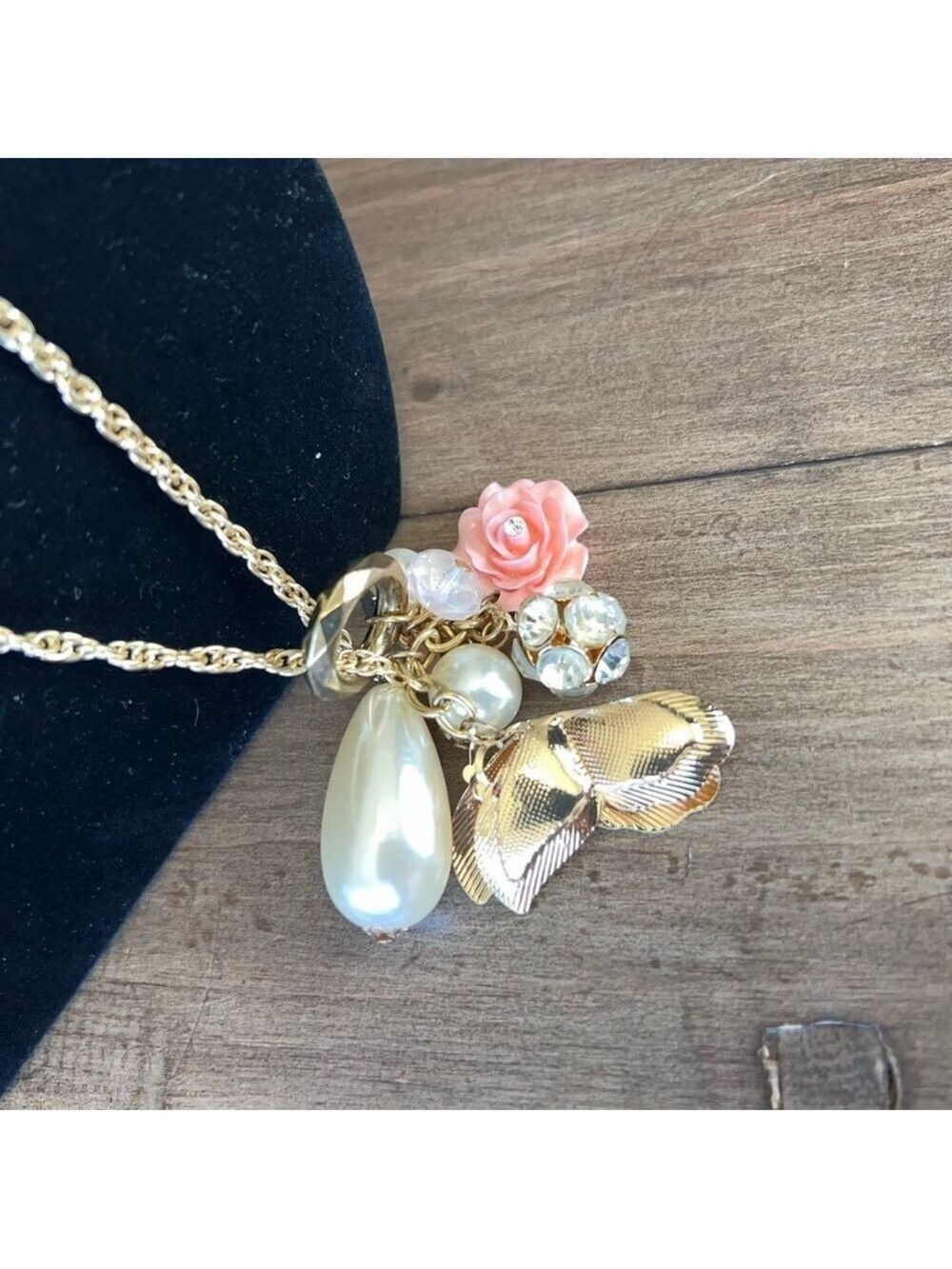 Gennaro Rose Charm Crystal Gold
